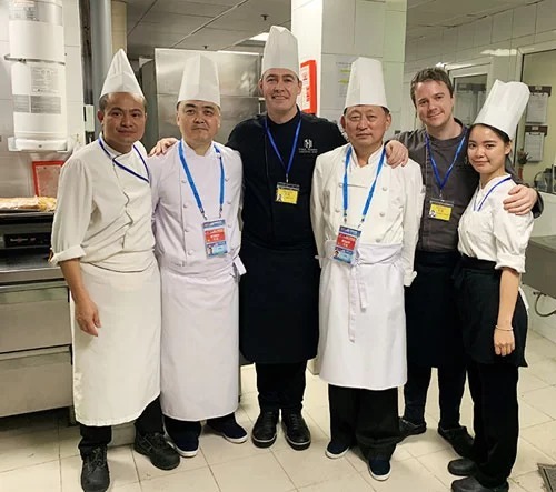 bua toi trump kim se duoc phuc vu tai ha noi