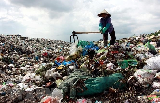 Bãi rác Nam Sơn – bài toán khó giải của Hà Nội