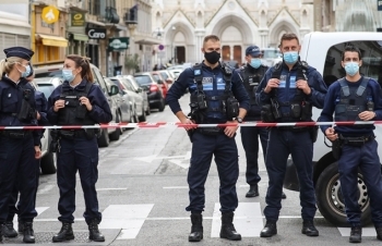 Thế giới lên án vụ đâm dao khiến ba người chết ở Pháp