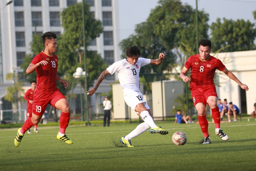 hlv park hang seo dung doi hinh nao cho u22 viet nam tai sea games