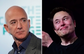 Cuộc chiến của hai người giàu nhất thế giới: Elon Musk và Jeff Bezos