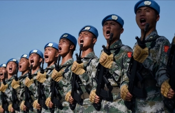 Đổ "núi tiền" mua sắm vũ khí, quân đội Trung Quốc có mạnh như vẻ bề ngoài?