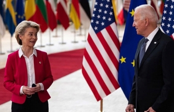 Điều gì khiến Mỹ và EU buộc phải “hợp sức” về thương mại?