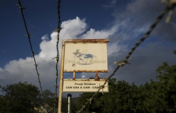 Giang hồ Haiti bất ngờ thả con tin người Mỹ sau một tháng giam giữ
