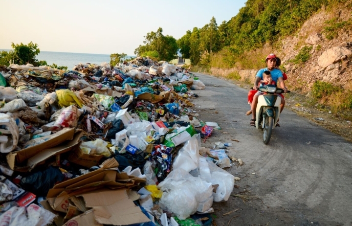 Rác thải nhựa đại dương: Mối nguy tiềm ẩn với sức khỏe con người