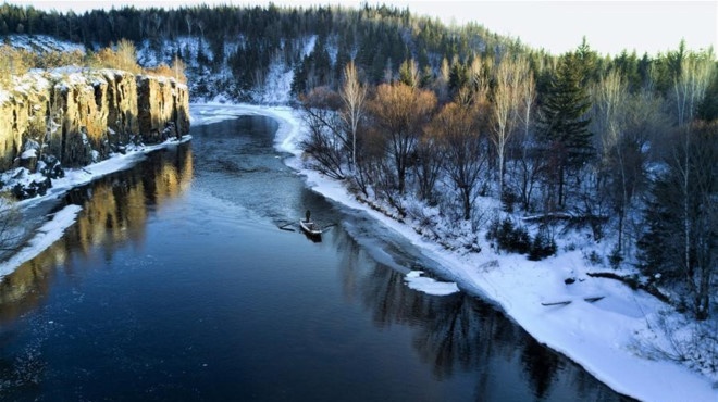 Nước nóng hóa thành băng trong tích tắc ở nơi -40 độ C nuoc nong hoa thanh bang trong tich tac o noi 40 do c