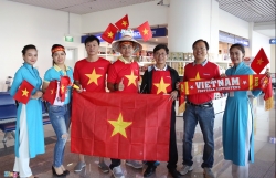 philippines viet nam den luc choi bai ngua