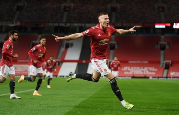 McTominay tỏa sáng rực rỡ, M.U lọt vào tốp 3