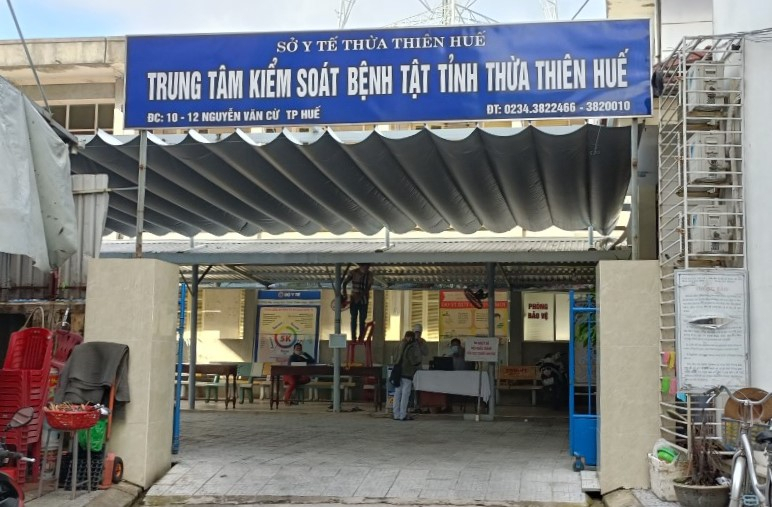 Giám đốc Trung tâm Kiểm soát bệnh tật Thừa Thiên-Huế lên tiếng việc mua kit test COVID-19 của Công ty Việt Á -0