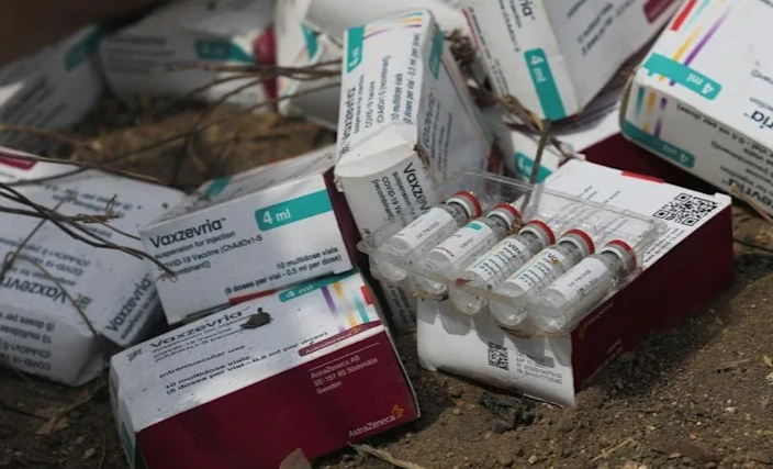 Giữ lời hứa với dân, Nigeria tiêu hủy 1 triệu liều vaccine AstraZeneca  - 1