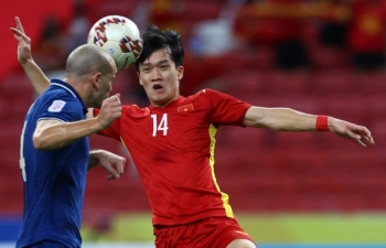 Trọng tài xử ép, tuyển Việt Nam thua Thái Lan ở bán kết lượt đi AFF Cup 2020