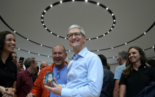 apple da tri tre nhu the nao duoi thoi tim cook