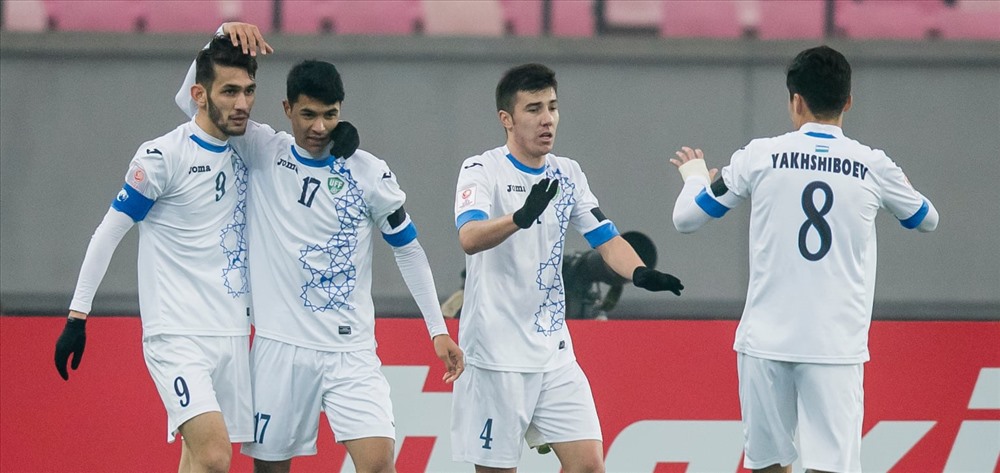 u23 uzbekistan trum cuoi o cua thien duong