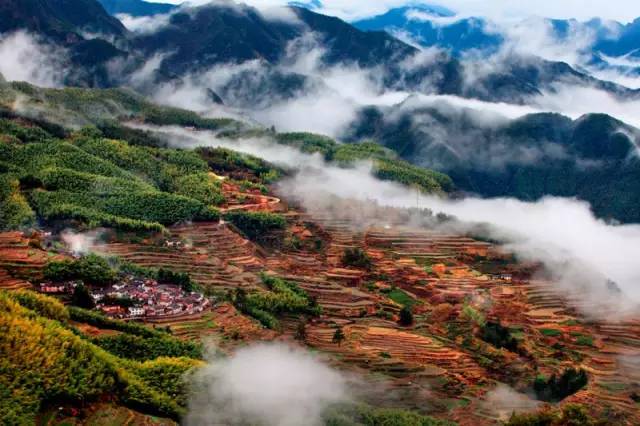 ghe tham nhung chon thien duong ha gioi xung quanh thuong chau