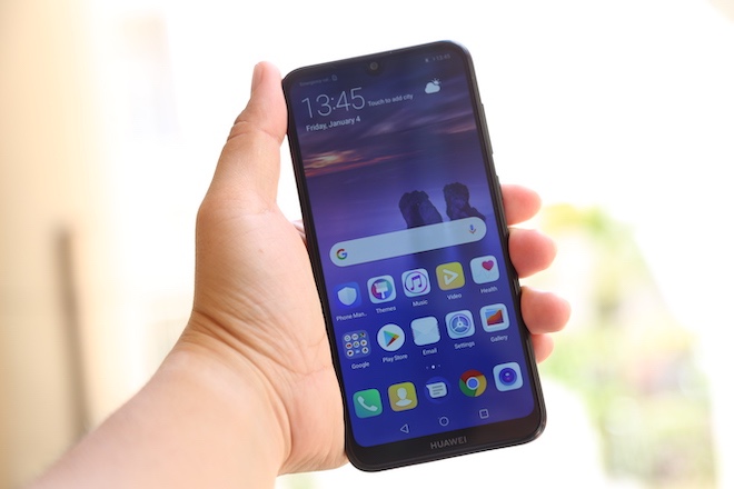 tren tay huawei y7 pro 2019 voi man hinh giot nuoc pin trau chip rong