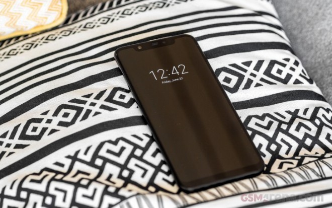 xiaomi mi 9 lo dien voi camera khung 48 mp va sac nhanh 32w