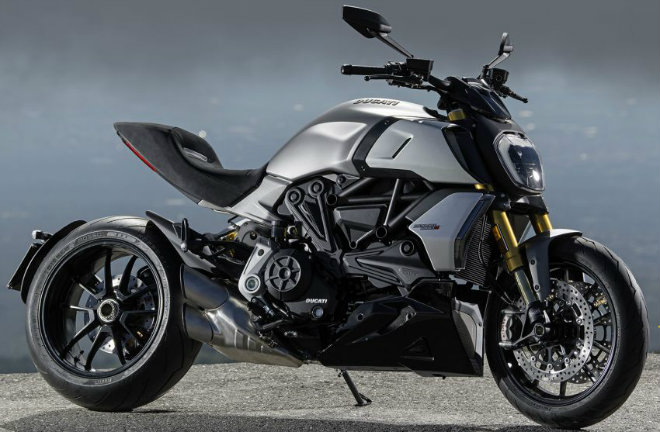 hang khung 2019 ducati diavel 1260 len day chuyen ra lo thang toi