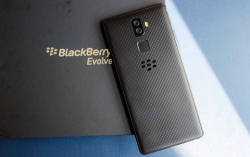 blackberry key2 do an dut galaxy s9 vang do