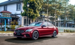 gia lan banh xe sang mercedes c class 2019 vua ra mat