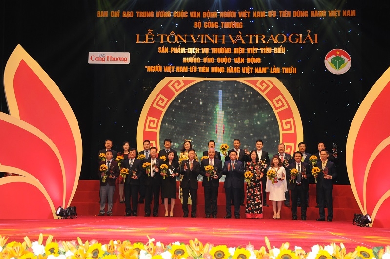 dam ca mau dat top 10 san pham thuong hieu viet xuat sac