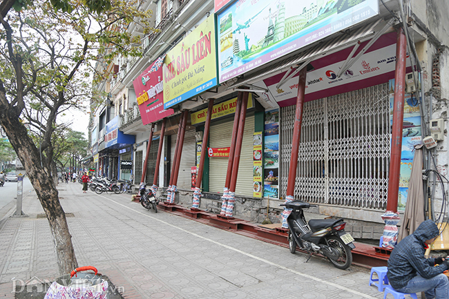 ha noi nha tren pho dao tan dong loat chong nang