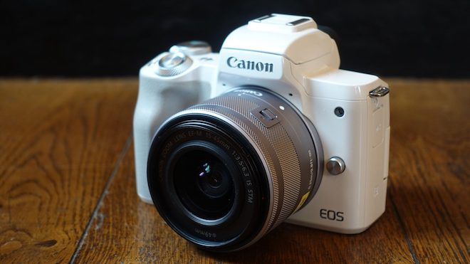 canon trinh lang may anh mirrorless eos m50 va bo doi dslr gia re