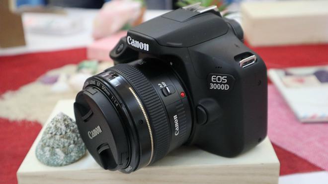 canon trinh lang may anh mirrorless eos m50 va bo doi dslr gia re