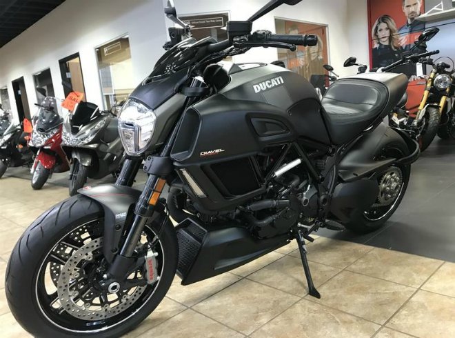 nong sieu xe ducati diavel doi 2018 giam soc gan 200 trieu dong