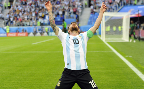 messi argentina khong dang bi loai som