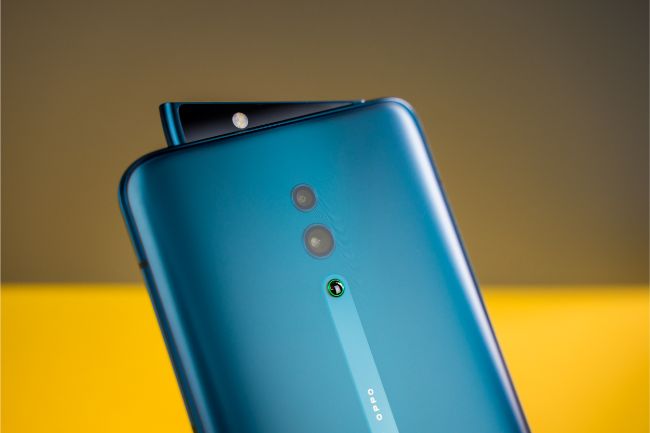 dap hop oppo reno moi ra mat tai