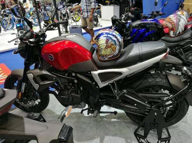 xuat hien moto gia re giong het honda cb500r neo sport cafe