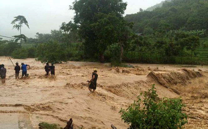 mua lu gay nhieu thiet hai tai bac kan