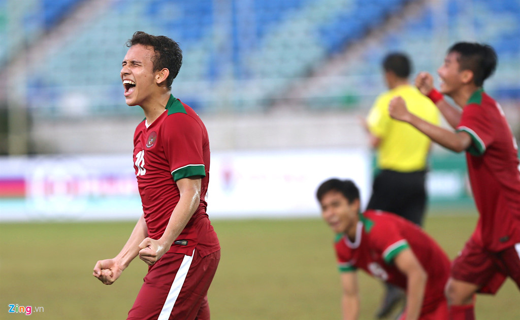 u18 indonesia thang dam brunei pha hoi nong len u18 viet nam