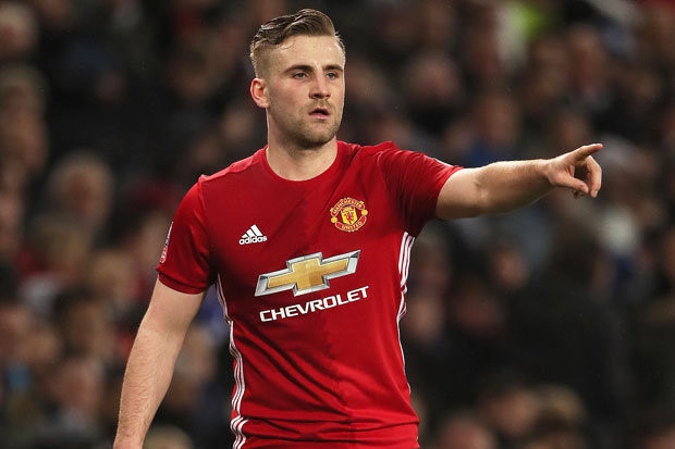 doi hinh dau tien cua mu duoi thoi mourinho gio ra sao