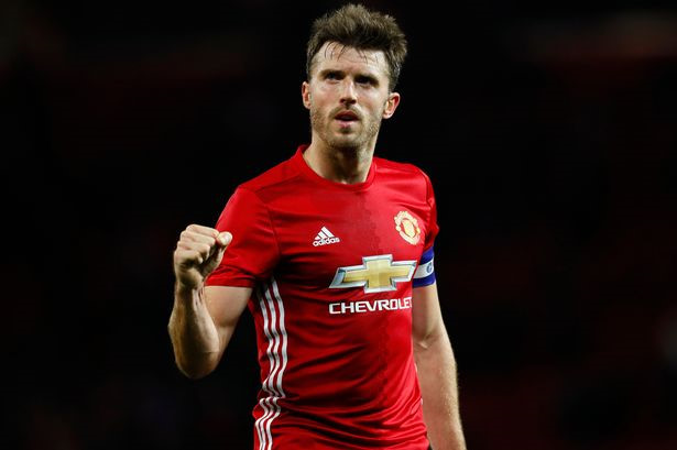 doi hinh dau tien cua mu duoi thoi mourinho gio ra sao