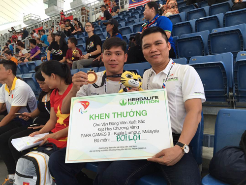 nhung nha vo dich vuot len so phan tai asean para games 9