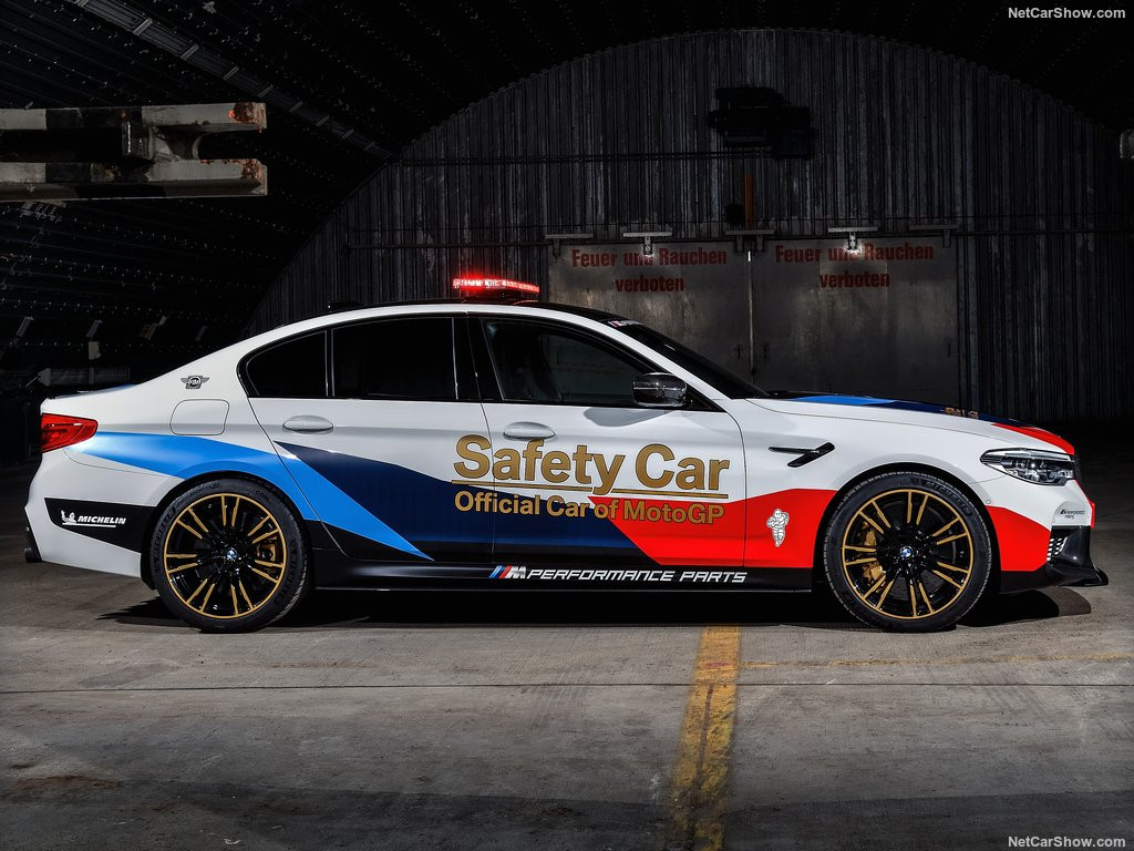 bmw m5 xe dan duong chinh thuc cua giai dua motogp