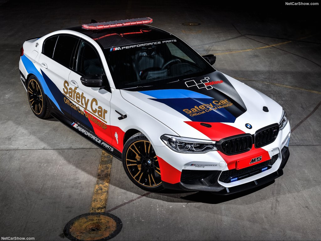 bmw m5 xe dan duong chinh thuc cua giai dua motogp