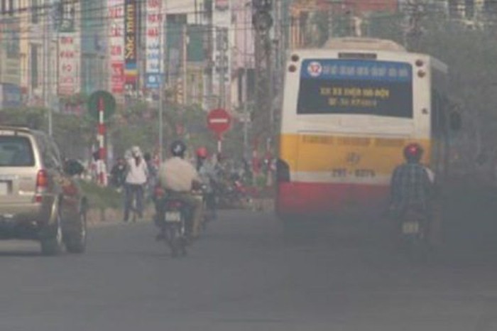 giai phap giam o nhiem khong khi tai ha noi o to se bi kiem tra khi thai dot xuat