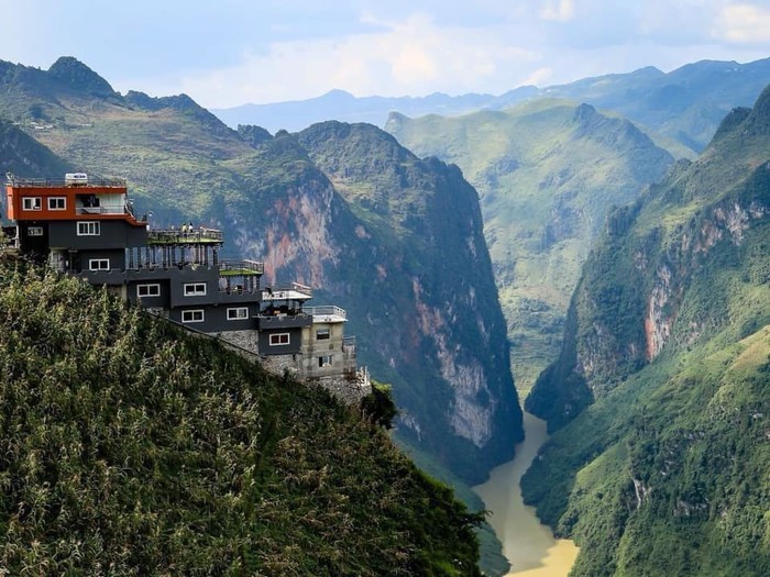 tiep tuc yeu cau xu ly nghiem khach san panorama tren dinh ma pi leng tranh gay anh huong tieu cuc toi di san