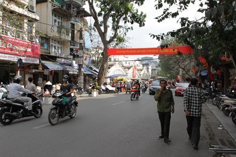 nhung buc anh thu vi ve ha noi xua va nay