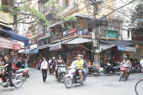 nhung buc anh thu vi ve ha noi xua va nay