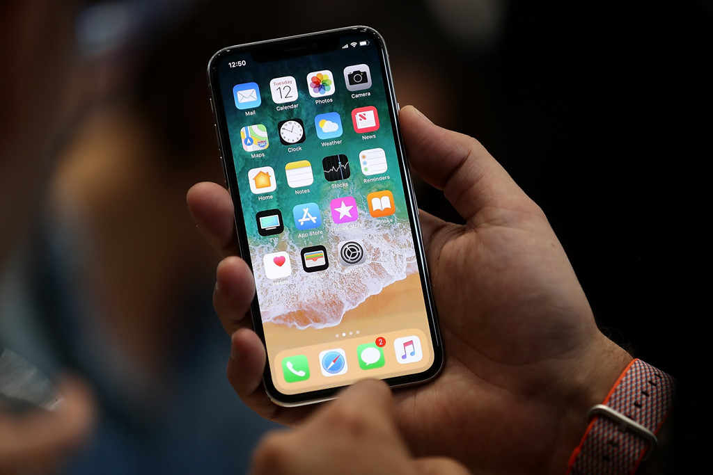 nhung meo hay nguoi dung iphone x can biet