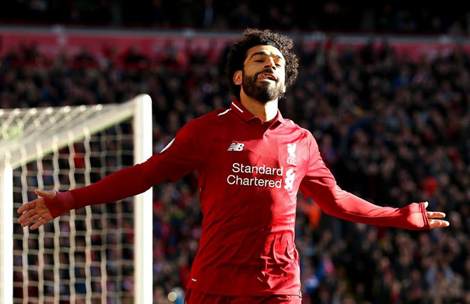 salah no sung dua liverpool len vi tri dan dau nha