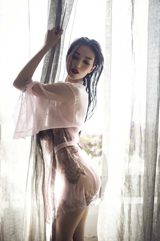 loat my nu mien tay chup anh nude luu giu net xuan thi