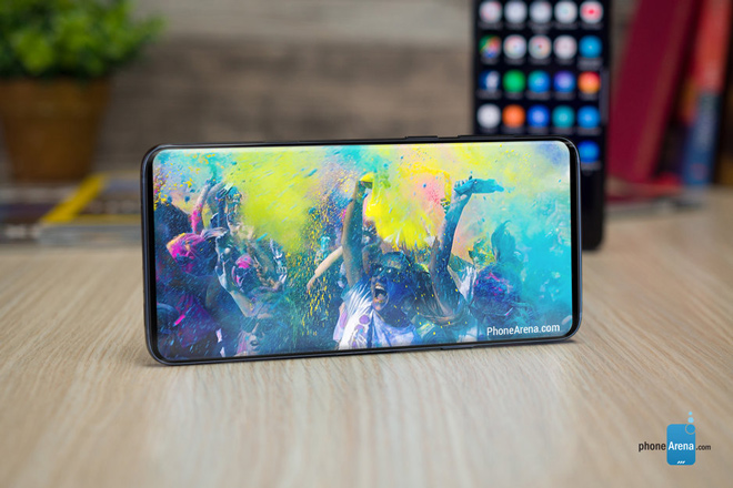 galaxy s10 se co tuy chon mat lung gom sieu la