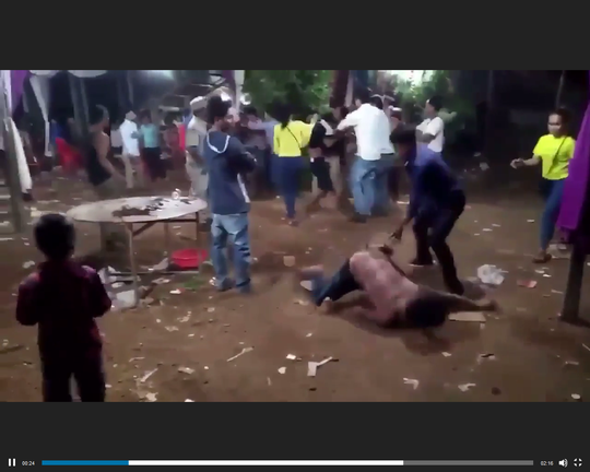 Xông vào đám cưới đâm loạn xạ, nhiều người bị thương xong vao dam cuoi dam loan xa nhieu nguoi bi thuong