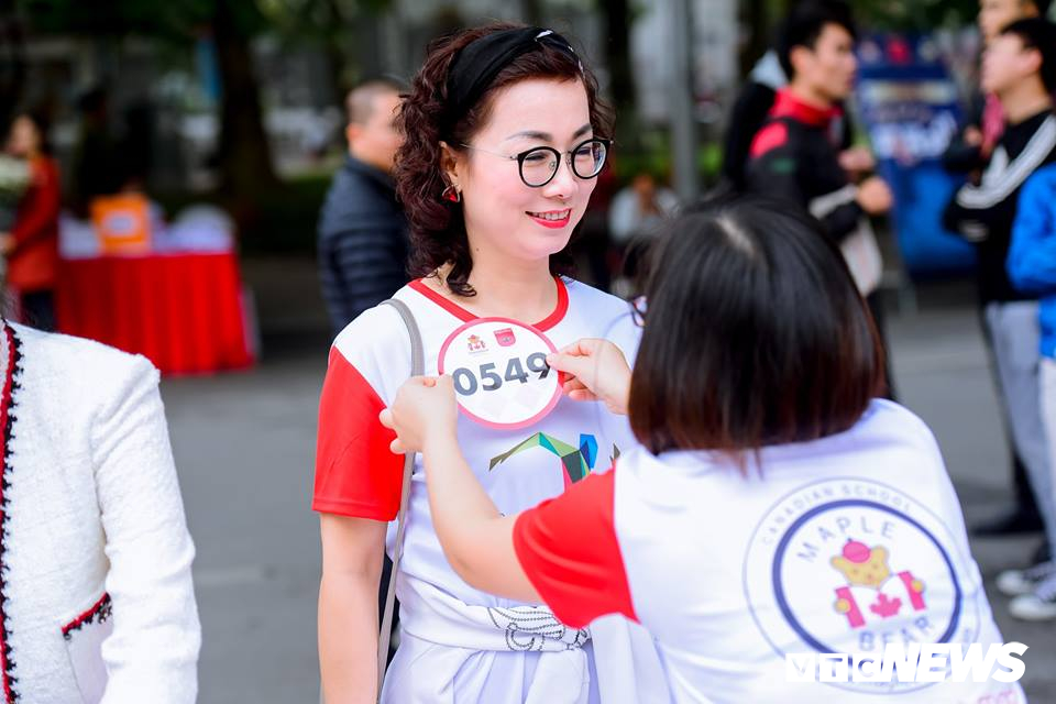 hang tram hoc sinh thu do hao huc chay vi benh nhan ung thu