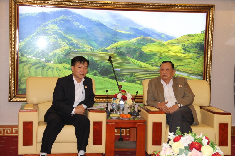 hoi ccb tap doan dkqgvn chuc mung hoi ccb viet nam nhan dip 28 nam thanh lap