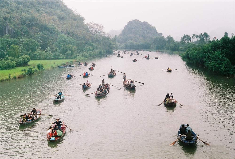 de xuat sieu du an du lich tam linh 15000 ty o chua huong